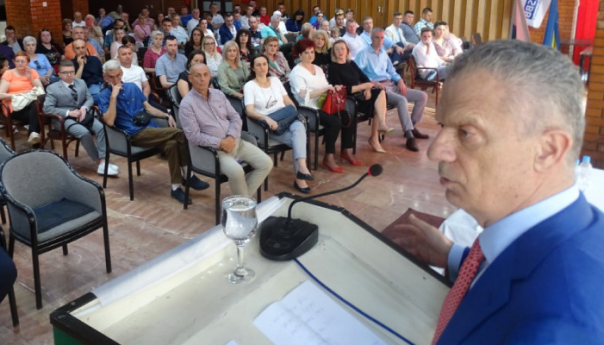 Radončić: Neće biti dovoljno kritizirati SDA, Dodika ili Čovića da bi se dobili izbori