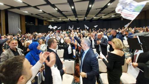 Radončić: Nema rata, osim protiv mafije, siromaštva i korupcije