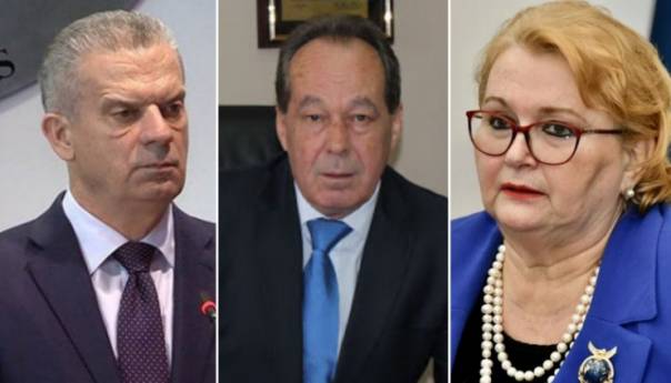 Radončić nije dao uputu graničnoj policiji da propusti ruski konvoj na granici