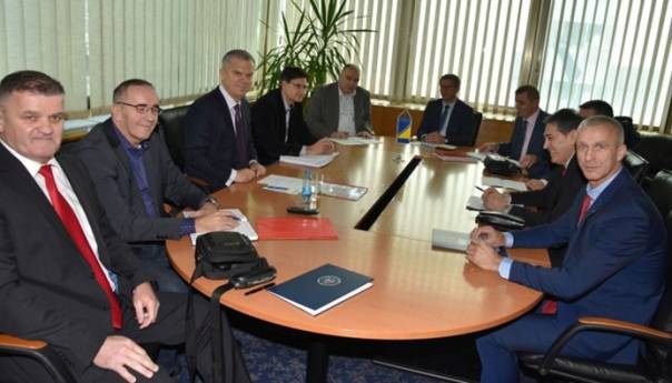 Radončić sa direktorima sigurnosnih agencija