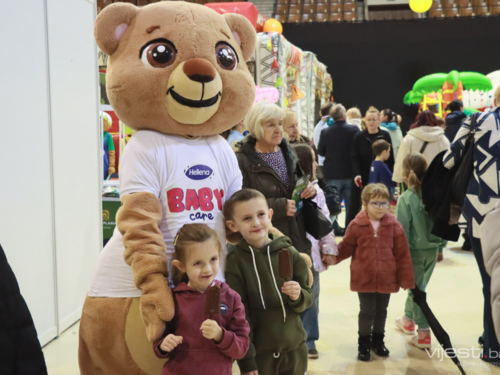 Radost, smijeh i mašta ispunili Skenderiju: Otvoren jubilarni 10. Dječiji sajam