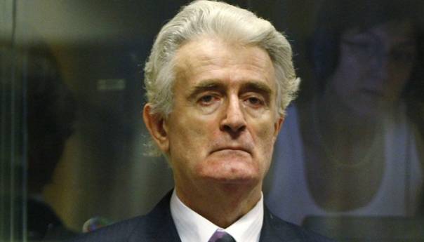 Radovan Karadžić prebačen u zatvor u Velikoj Britaniji