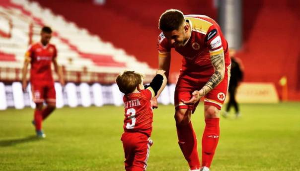 Radović se dirljivom porukom oprostio od Veleža