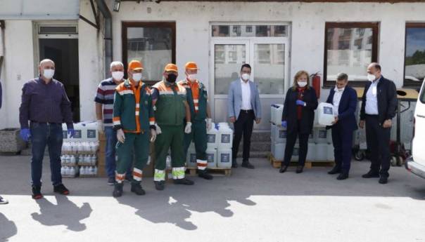 'Radu' i 'Pokopu' uručena zaštitna sredstva i oprema