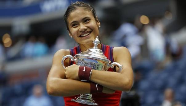 Raducanu bez izgubljenog seta osvojila US Open i ispisala istoriju