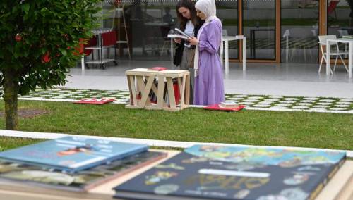 Rajski vrt MKC Ljubljana nova lokacija za 'Biblioteku pod krošnjama'