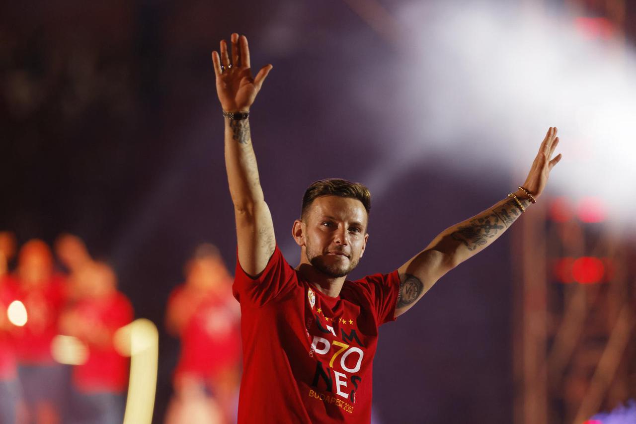Rakitić otkrio za koga navija na Euru: 'Podsjećaju me na Hrvatsku'