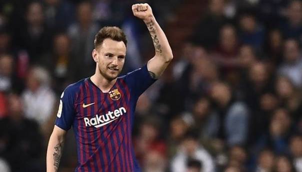 Rakitić: Želim se vratiti igranju, spreman sam na rizik