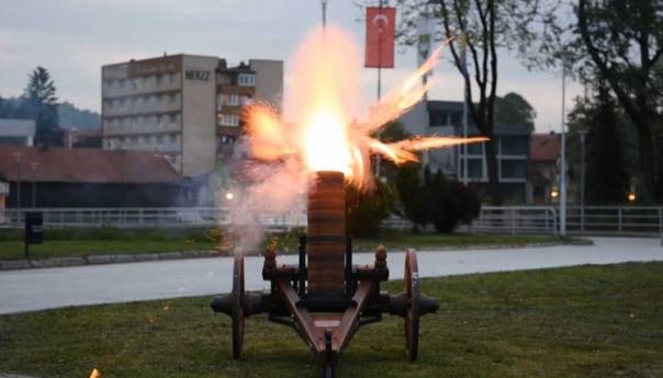Ramazanski top u Visokom i ove godine označava kraj posta