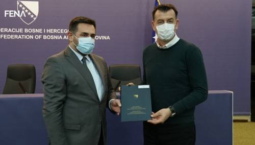 Ramić potpisao sporazume o izgradnji stambenih jedinica povratnicima