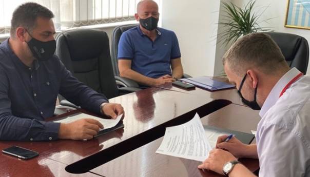 Ramić potpisao ugovore s predstavnicima humanitarnih društava