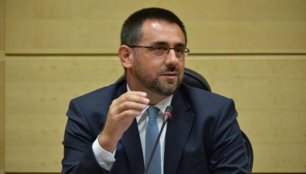 Ramić potpisuje ugovore s 29 povratnika za razvoj početnog biznisa
