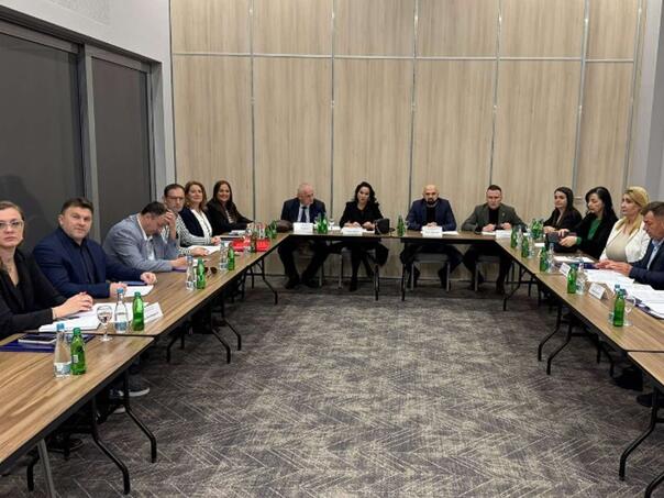 Ramo Isak najavio promjene u zakonima o sigurnosti i policiji