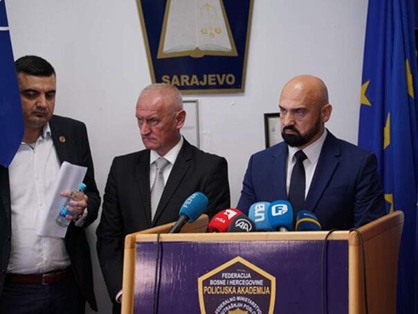 Ramo Isak o prvih 100 dana rada: Građani i institucije će nam opet vjerovati