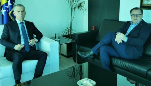 Radončić i Nikšić razgovarali o aktuelnoj situaciji