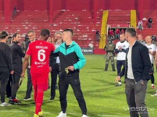 Rasistički skandal: Fudbalera Veleža Abdullaha nazvali majmunom