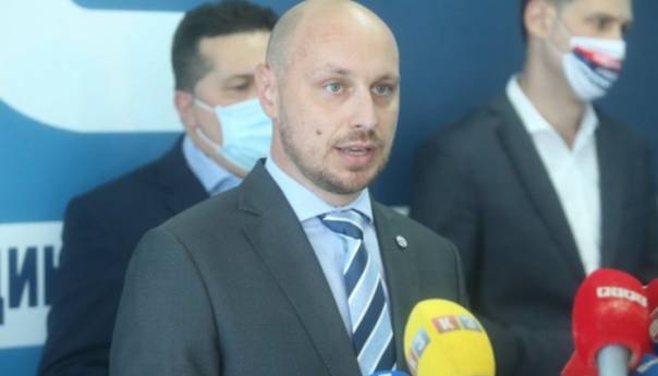 Raskol u Ujedinjenoj Srpskoj Nenada Stevandića