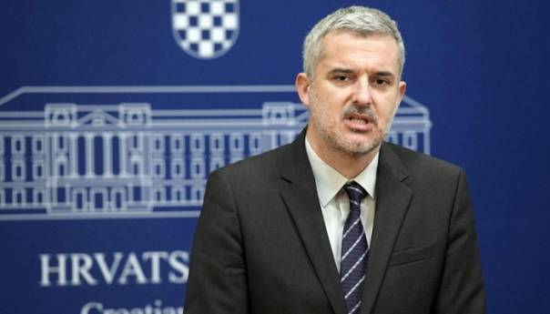 Raspudić: Proglasiti Komšića personom non grata i blokirati EU put BiH