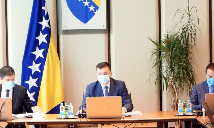 Rast proizvodnje i izvoza, potreban i rast investicija i potrošnje