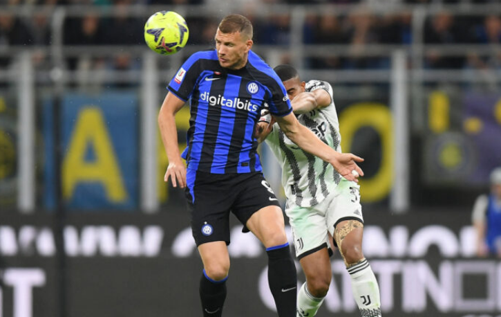 Rastaju se Inter i Edin Džeko