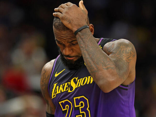 Rastaju se Lakersi i LeBron James?