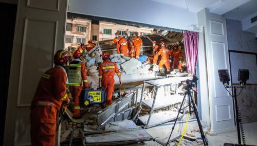 Raste broj stradalih nakon rušenja hotela u Kini