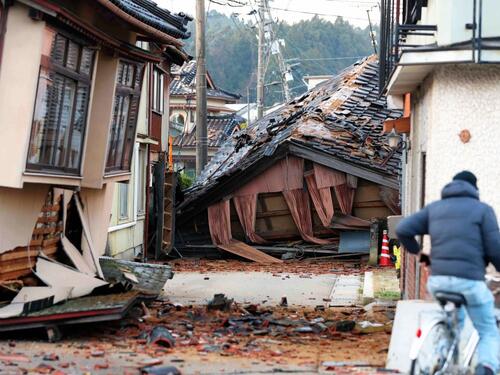 Raste broj žrtava nakon razornog zemljotresa u Japanu: Više od 200 osoba nestalo