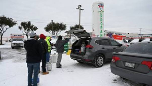 Raste broj žrtava smrtonosne oluje u Teksasu