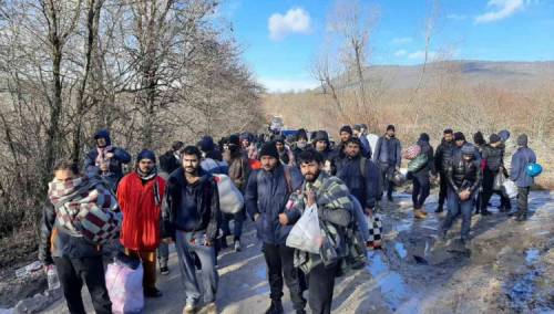 Raste pritisak na bh. granicu: Među migrantima i oni iz Indije, Burundija i Kube