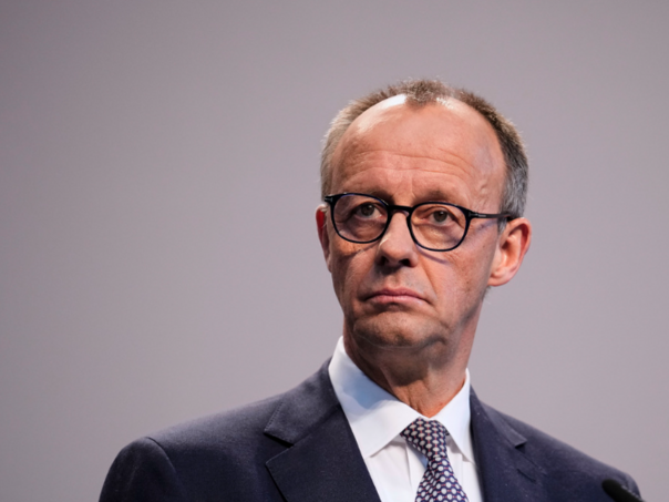 Raste pritisak na Merza da kazni Izrael zbog Gaze