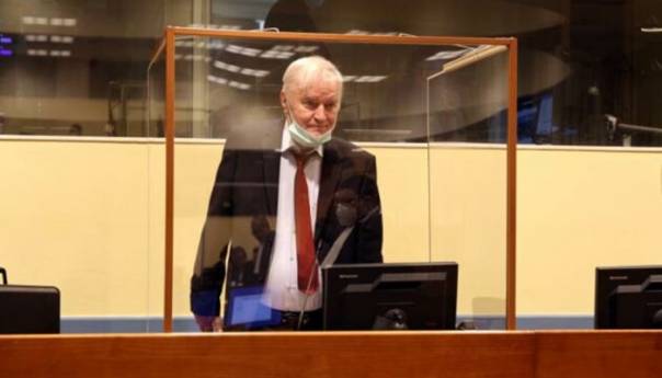 Ratko Mladić, od zločina preko skrivanja do presude za genocid