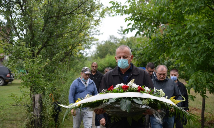 Odata počast žrtvama zločina u Briševu i Zecovima