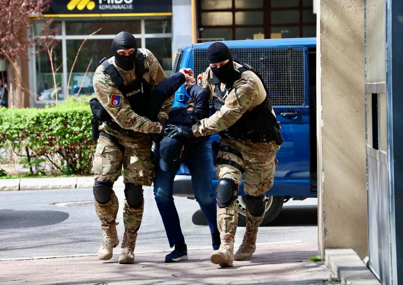 Razbijena mreža pranja novca u BIH: Ovo su 18 optuženih!