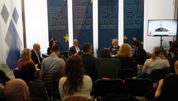 Razgovor s novinarima 'Mediji i ljudska prava - ljudska prava i mediji'