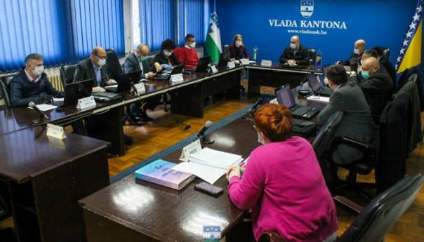 Razmatran nacrt dopune Zakona o osnovnom i srednjem obrazovanju u USK-u