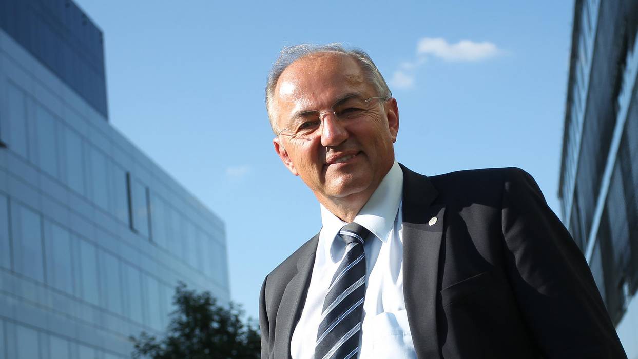 Razmotriti sankcije Dodiku i od njega kontrolisanim firmama
