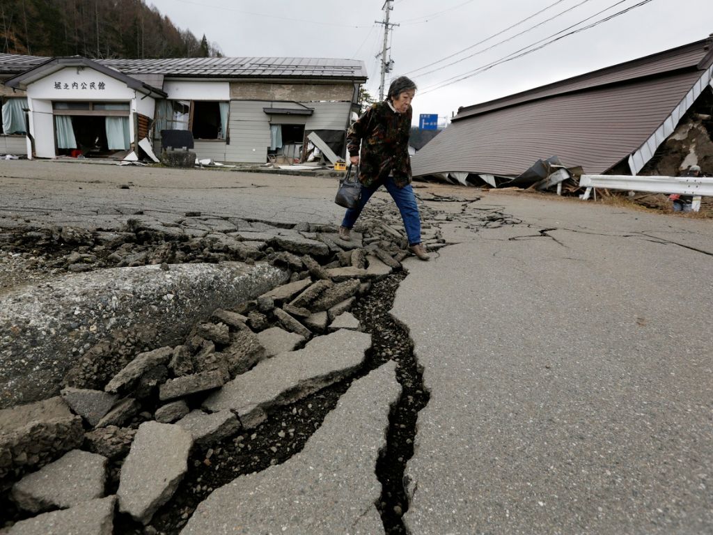 Razoran zemljotres pogodio Japan: Upozorenje na cunami