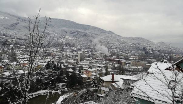 Razvedravanje pomoglo smanjenju smoga i zagađenja zraka u Sarajevu