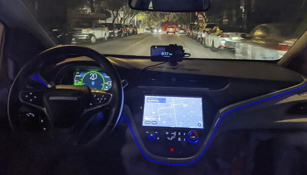 Razvoj robotizacije: UAE uvode robotaxije
