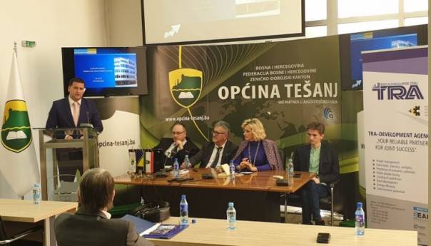Razvojna banka FBiH u Tešnju predstavila nove kreditne linije