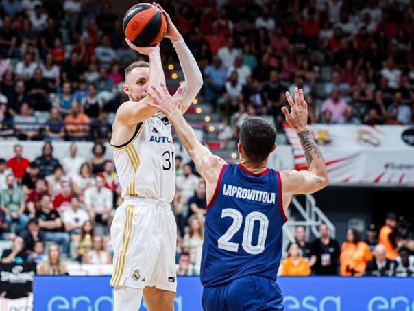 Real Madrid ponovo slavio u El Clasicu, Musa ubacio 13 poena