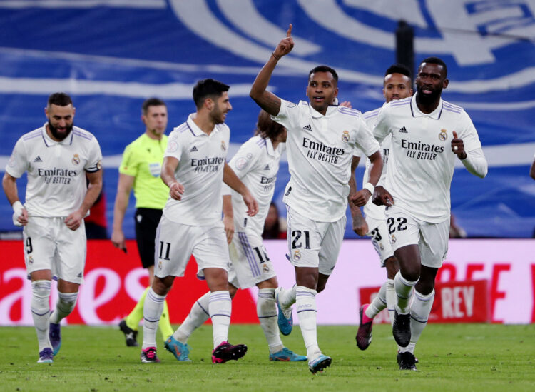 Real nakon preokreta i produžetaka u gradskom derbiju srušio Atletico