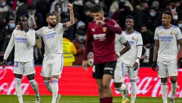 Real srušio Valenciju, Benzema i Vinicius dvostruki strijelci
