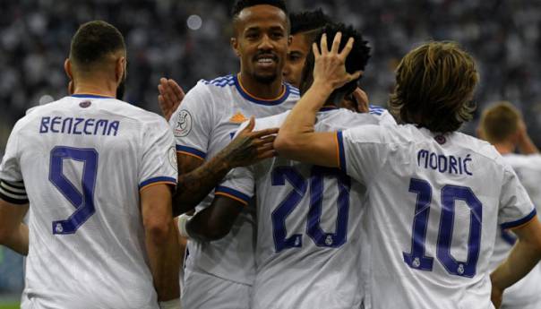 Real u sjajnoj utakmici savladao Barcelonu za finale Superkupa