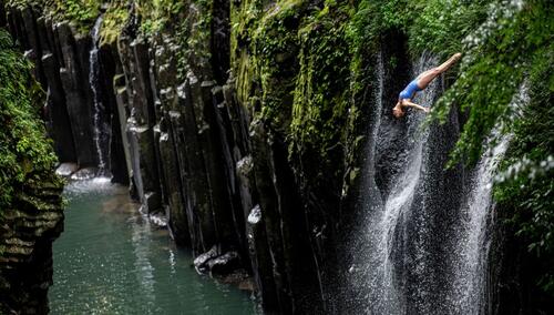 Red Bull Cliff Diving ove sedmice u Japanu, slijedi Mostar