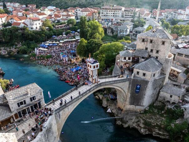 Red Bull Cliff Diving se vraća u Mostar: Jubilarno izdanje od 30. jula do 1. augusta