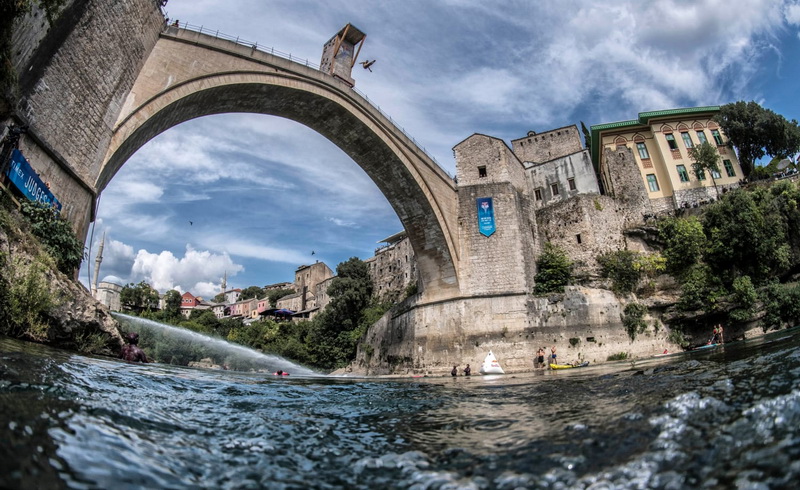 Red Bull Cliff Diving se vraća u Mostar!