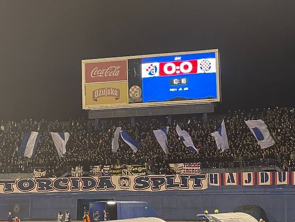 Redari u Zagrebu napravili grešku, pogledajte šta je Torcida unijela na Maksimir
