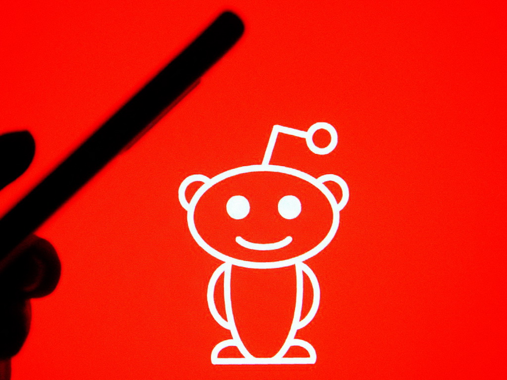 Reddit kažnjen s 14,5 miliona funti zbog korištenja podataka djece
