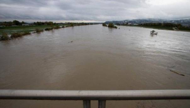 Redovno održavanje zaštitnih vodnih objekata u slivu Save